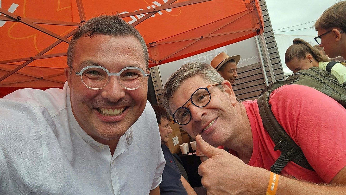 Brocante de Temploux 2025 : rencontres avec les collectionneurs